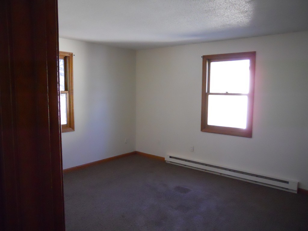 52-54 Price Street Springfield, MA 01104 - Photo 7 of 9