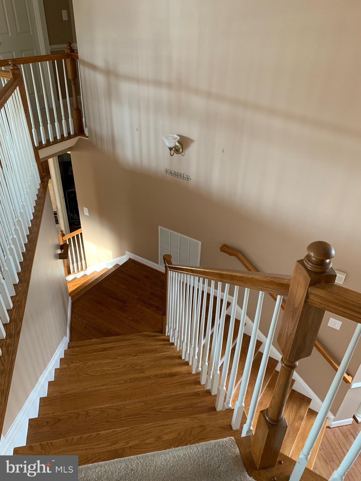 14205 Derby Ridge Road Bowie, MD 20721 - Photo 22 of 53 a view of entryway