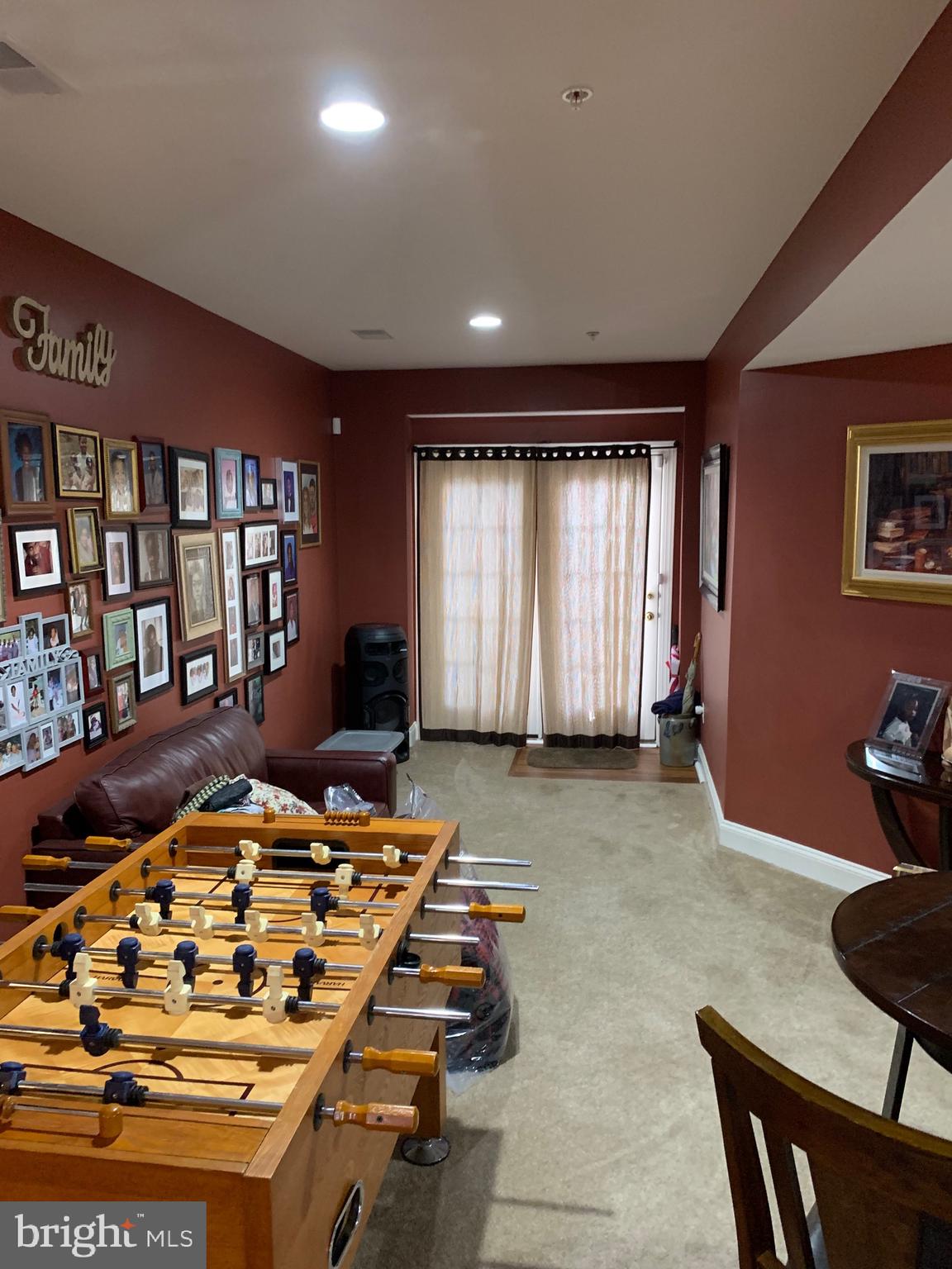 14205 Derby Ridge Road Bowie, MD 20721 - Photo 31 of 53 a living room with furniture