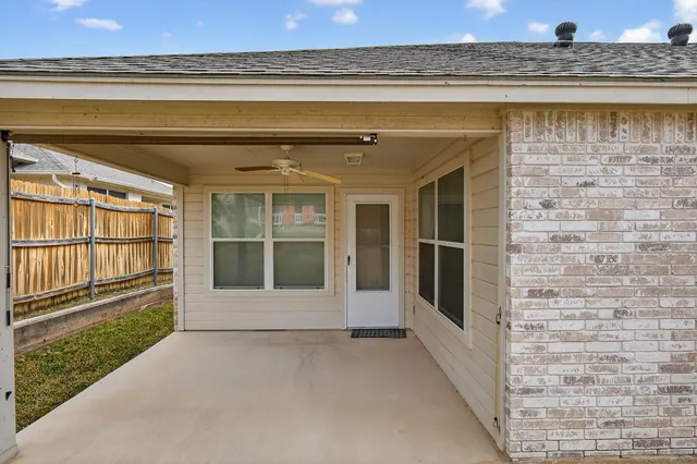 $549,900 | 268 Braeburn Circle, Marble Falls, TX 78654