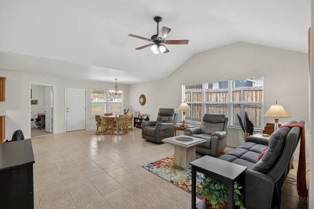 $549,900 | 268 Braeburn Circle, Marble Falls, TX 78654