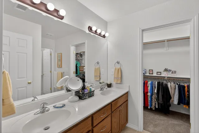 $549,900 | 268 Braeburn Circle, Marble Falls, TX 78654