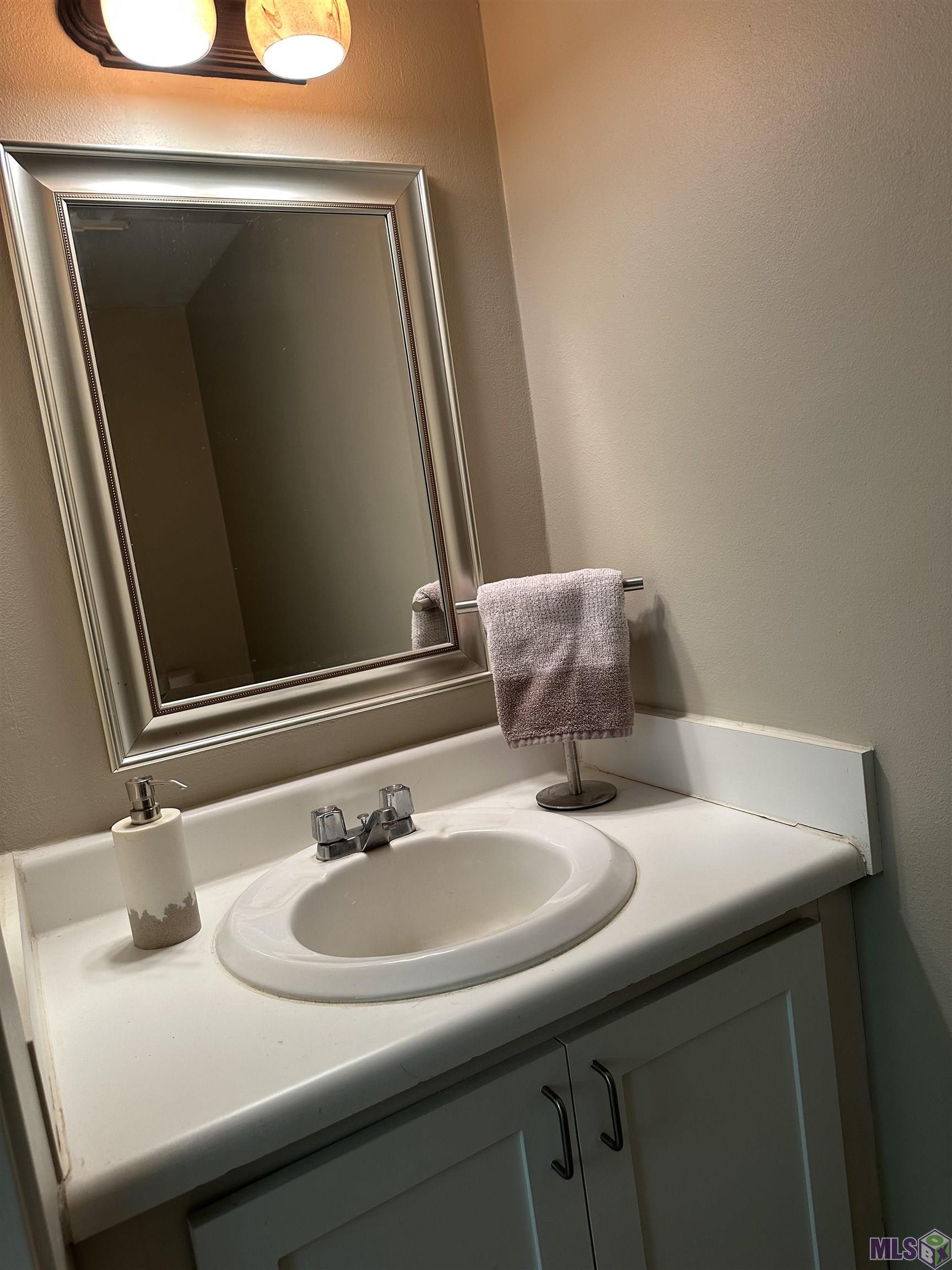 9855 Jefferson Highway, Unit W9 Baton Rouge, LA 70809 - Photo 11 of 19