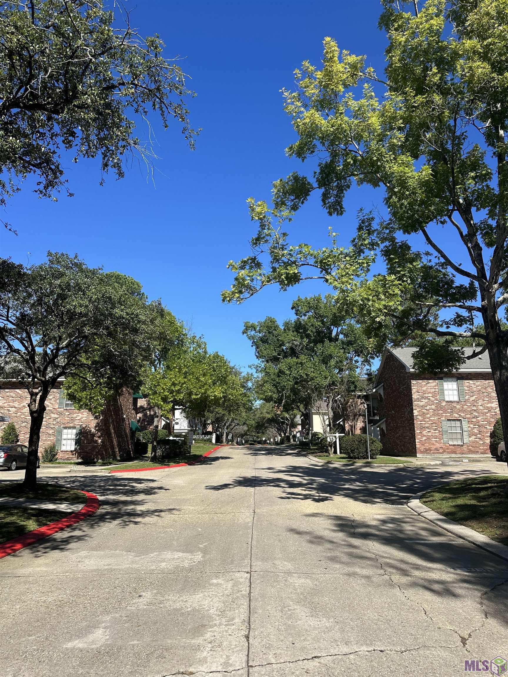 9855 Jefferson Highway, Unit W9 Baton Rouge, LA 70809 - Photo 3 of 19