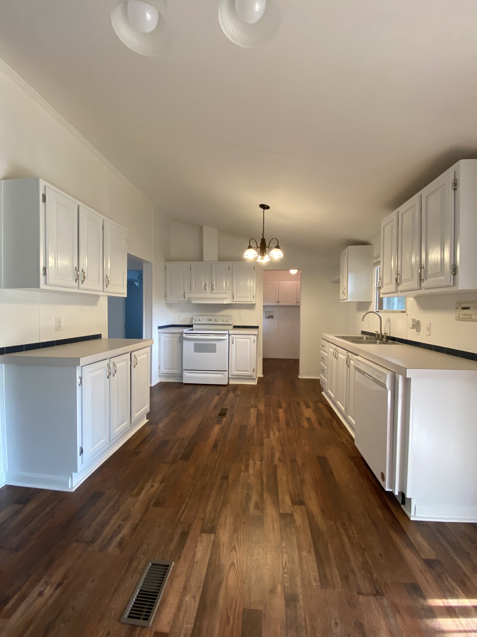 134 Baker Ridge Road Waverly, TN 37185 - Photo 14 of 44 Gallery Image 14