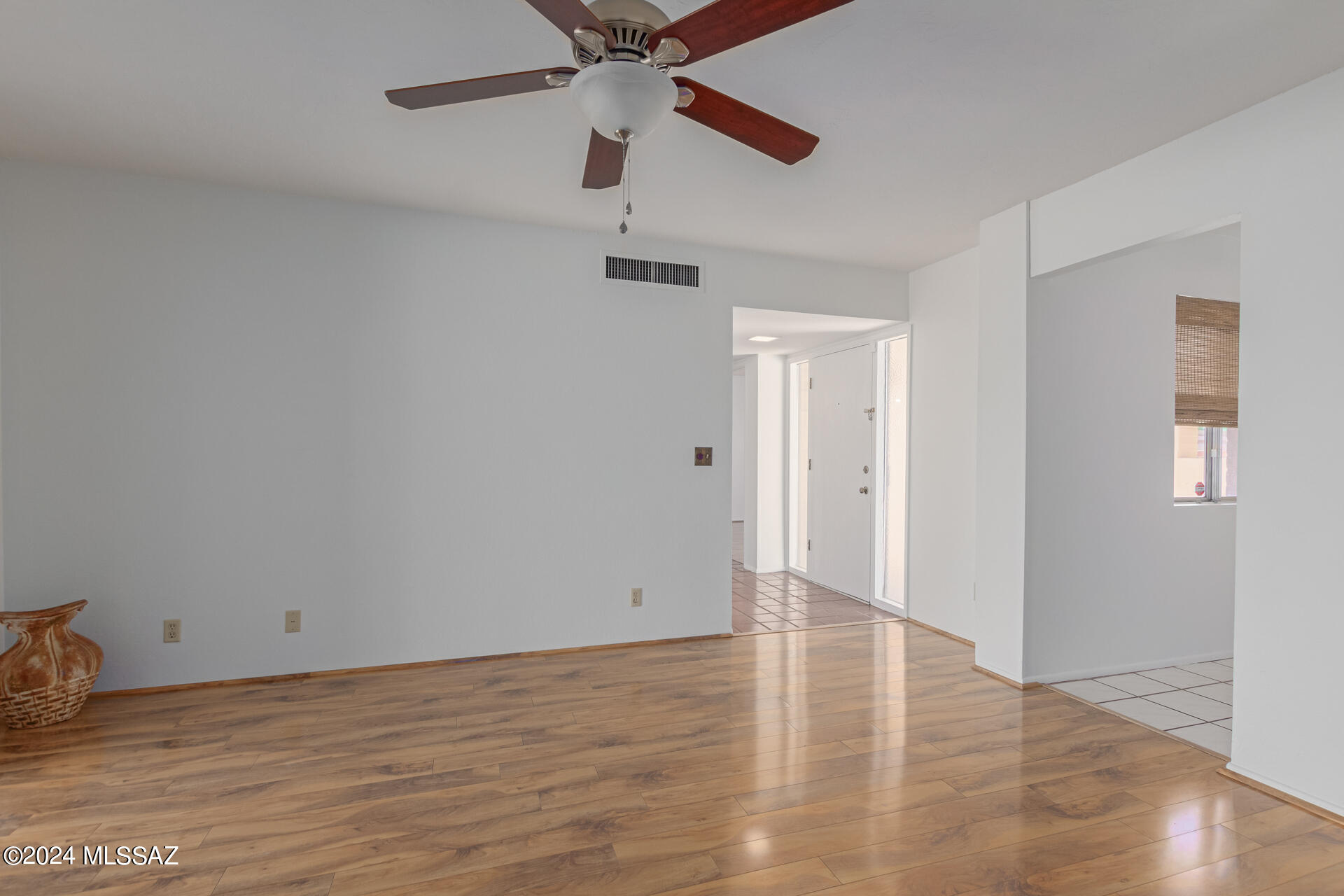 4263 East Allison Road Tucson, AZ 85712 - Photo 13 of 36