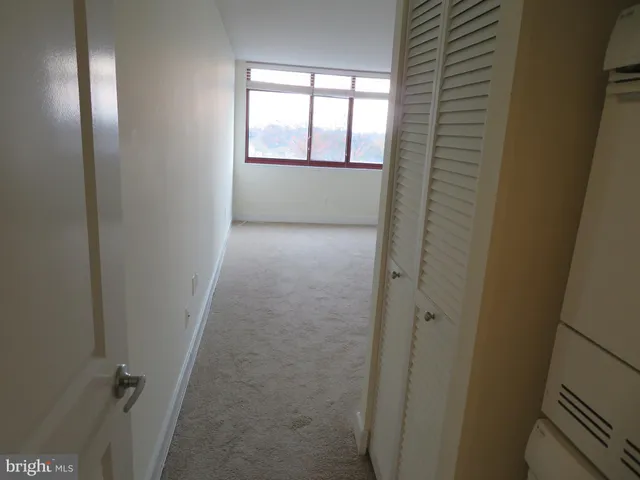 $2,300 | 1220 Blair Mill Road, Unit 809, Silver Spring, MD 20910