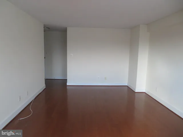 $2,300 | 1220 Blair Mill Road, Unit 809, Silver Spring, MD 20910