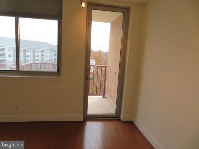 $2,300 | 1220 Blair Mill Road, Unit 809, Silver Spring, MD 20910