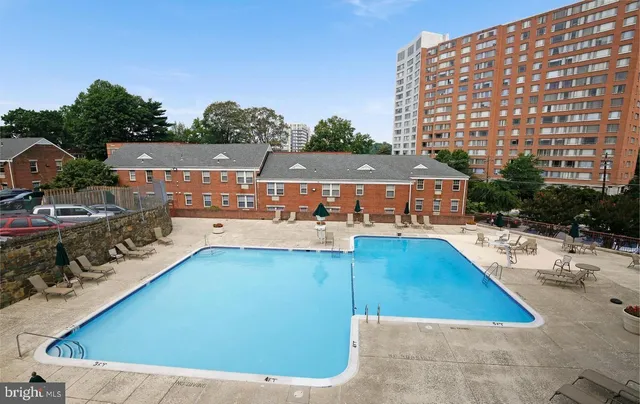 $2,300 | 1220 Blair Mill Road, Unit 809, Silver Spring, MD 20910