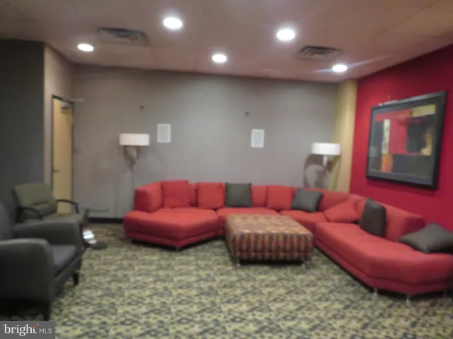 $2,300 | 1220 Blair Mill Road, Unit 809, Silver Spring, MD 20910