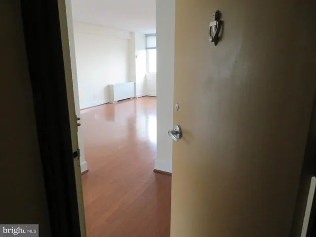 $2,300 | 1220 Blair Mill Road, Unit 809, Silver Spring, MD 20910