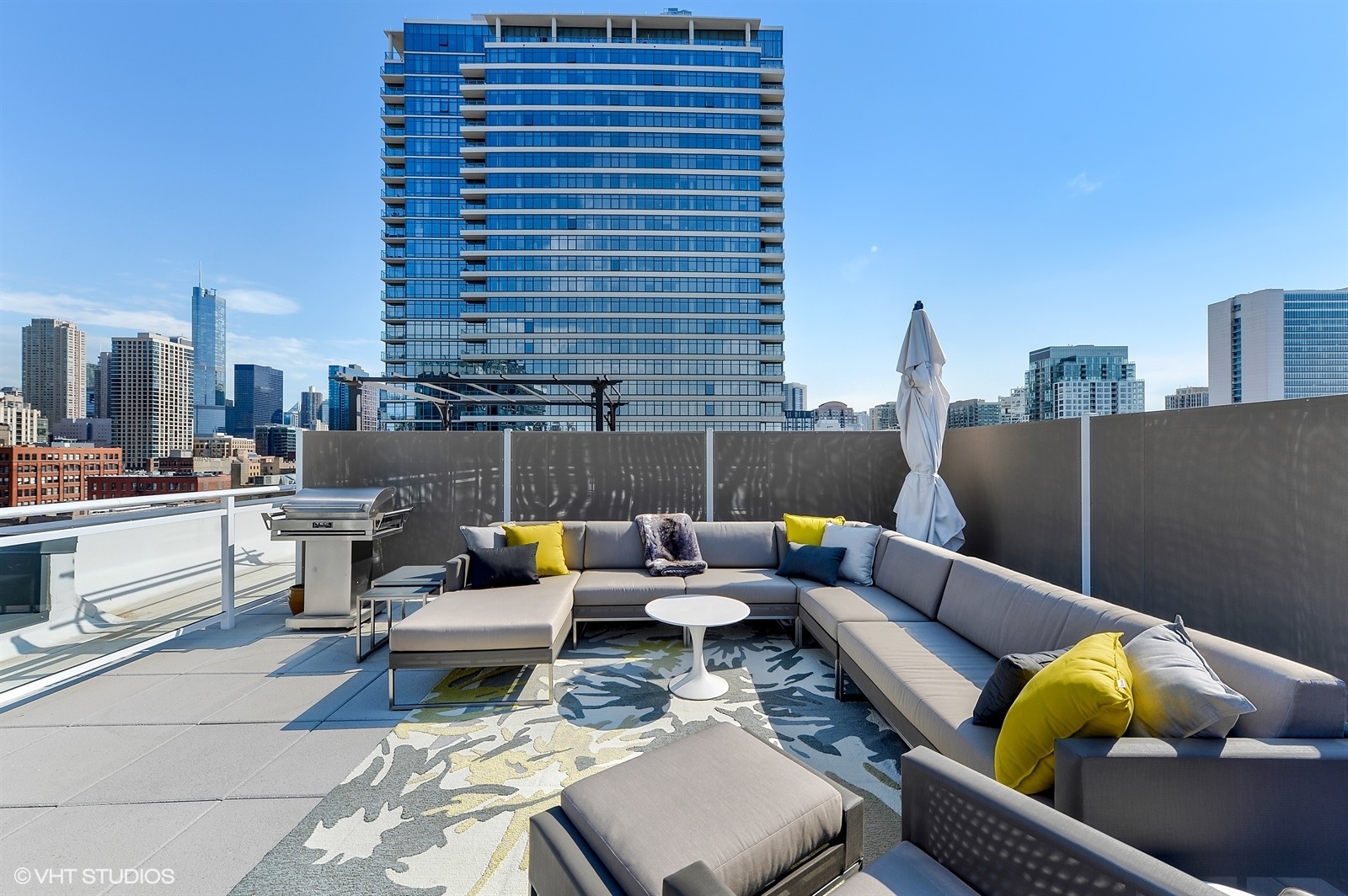 367 West Locust Street, Unit 606 Chicago, IL 60610 - Photo 22 of 24 a outdoor living space with furniture and a potted plant