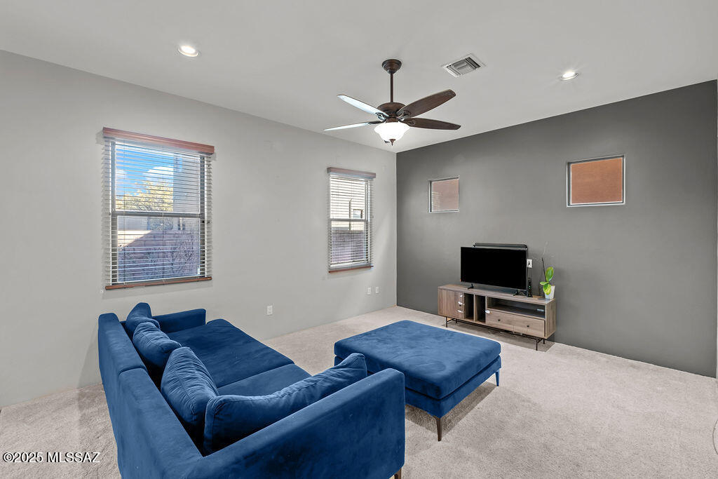 213 East Croydon Park Road Tucson, AZ 85704 - Photo 9 of 43