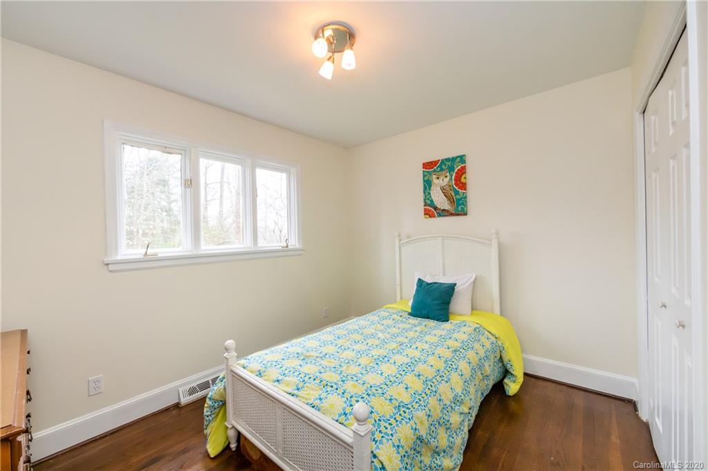 9421 Hood Road Charlotte, NC 28215 - Photo 35 of 44 Gallery Image 35
