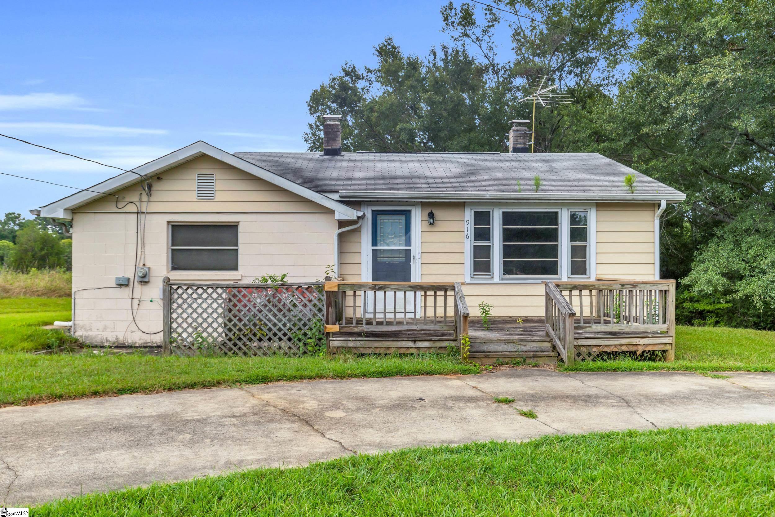 916 Old Saluda Dam Road Easley, SC 29640 - Photo 12 of 12 Gallery Image 12