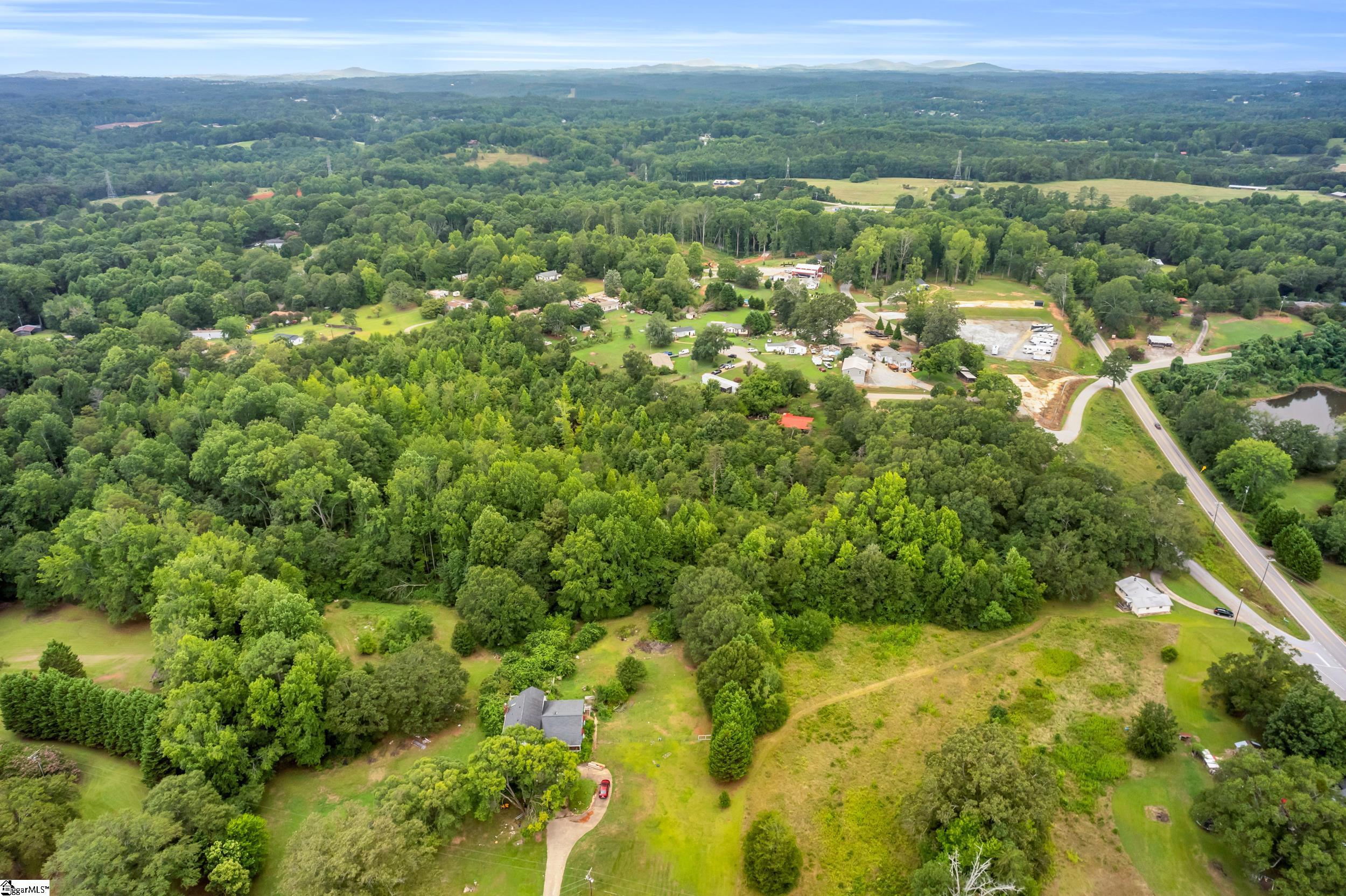 916 Old Saluda Dam Road Easley, SC 29640 - Photo 10 of 12 Gallery Image 10
