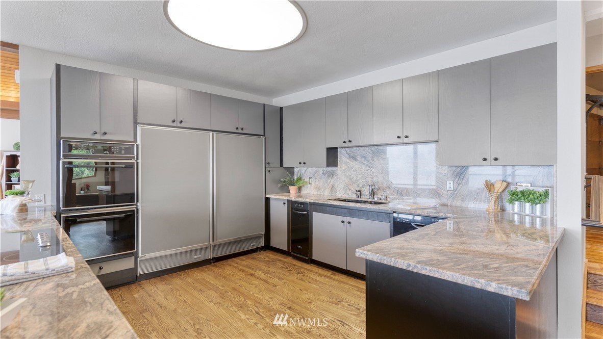 16900 Talbot Road Edmonds, WA 98026 - Photo 13 of 40