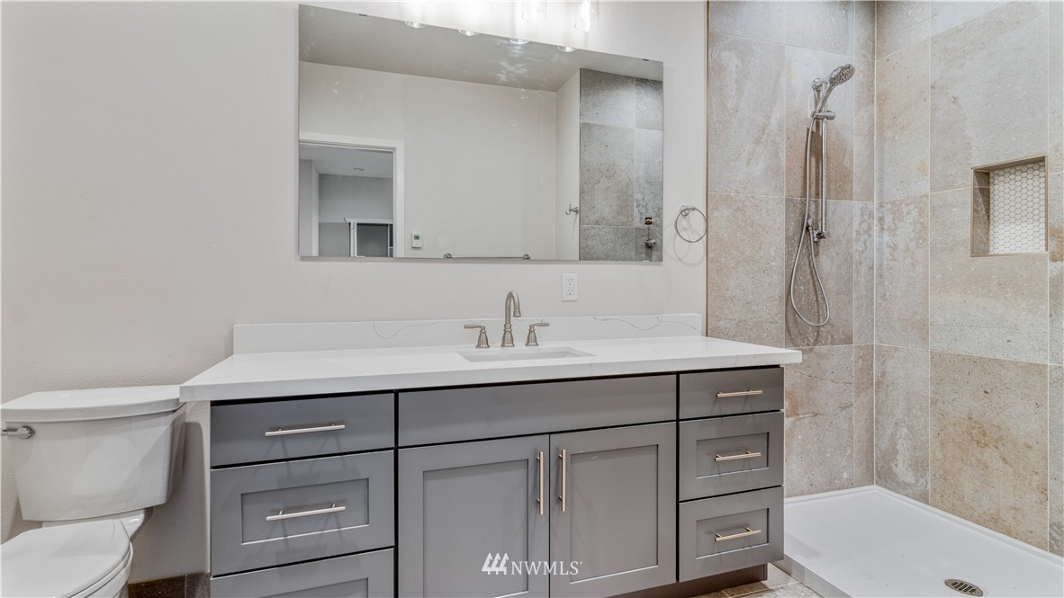 16900 Talbot Road Edmonds, WA 98026 - Photo 24 of 40