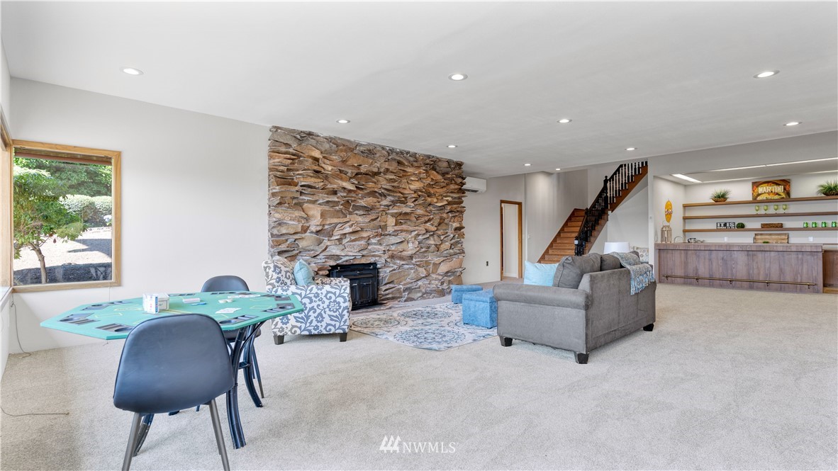 16900 Talbot Road Edmonds, WA 98026 - Photo 27 of 40