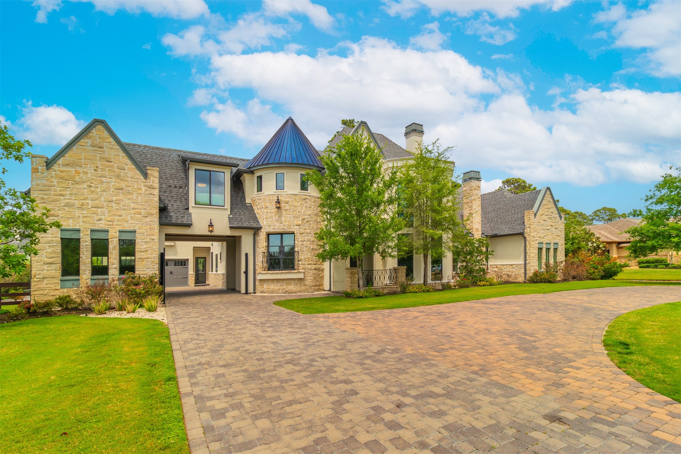 23 Rugged Lark Circle Tomball, TX 77377 - Photo 2 of 50