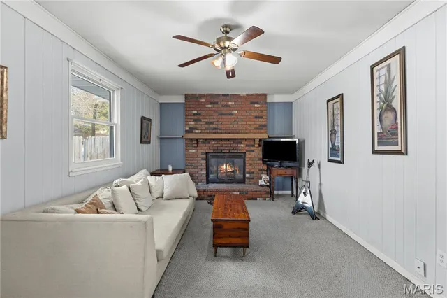 $292,500 | 18 Kenworth Drive, St. Peters, MO 63376