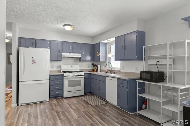 $292,500 | 18 Kenworth Drive, St. Peters, MO 63376