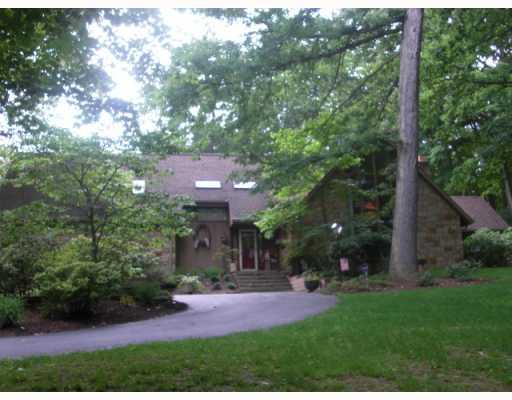 1935 Alamae Lakes Road Washington, PA 15301 - Photo 2 of 18 Exterior Front.