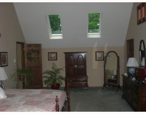 1935 Alamae Lakes Road Washington, PA 15301 - Photo 14 of 18 Master Bedroom.