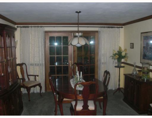 1935 Alamae Lakes Road Washington, PA 15301 - Photo 7 of 18 Dining Room.