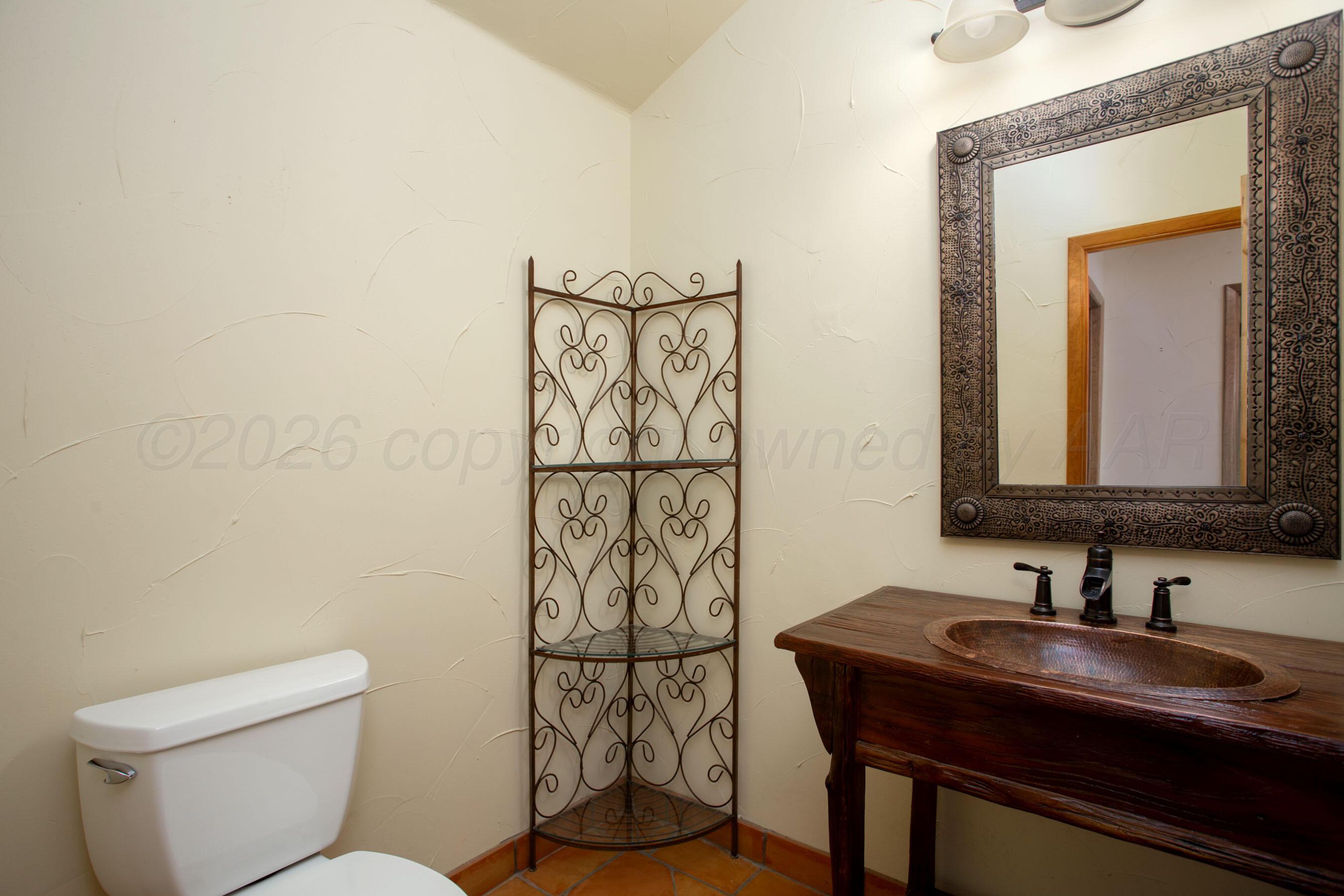4300 Ranch Road Amarillo, TX 79124 - Photo 22 of 77 4300 Ranch - 1st Bathroom