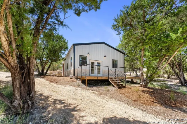 $425,000 | 93 Billings, Boerne, TX 78006