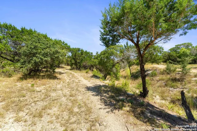 $425,000 | 93 Billings, Boerne, TX 78006