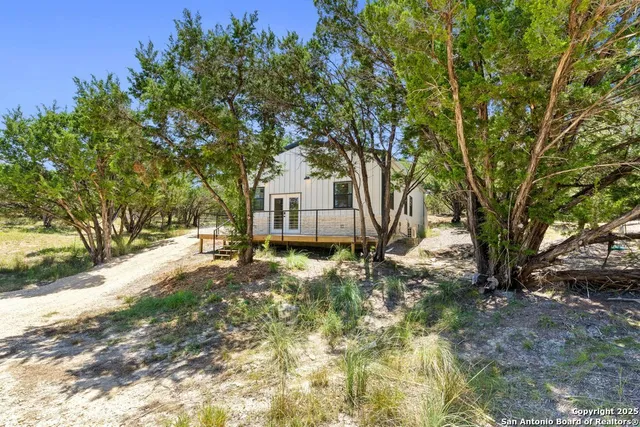 $425,000 | 93 Billings, Boerne, TX 78006