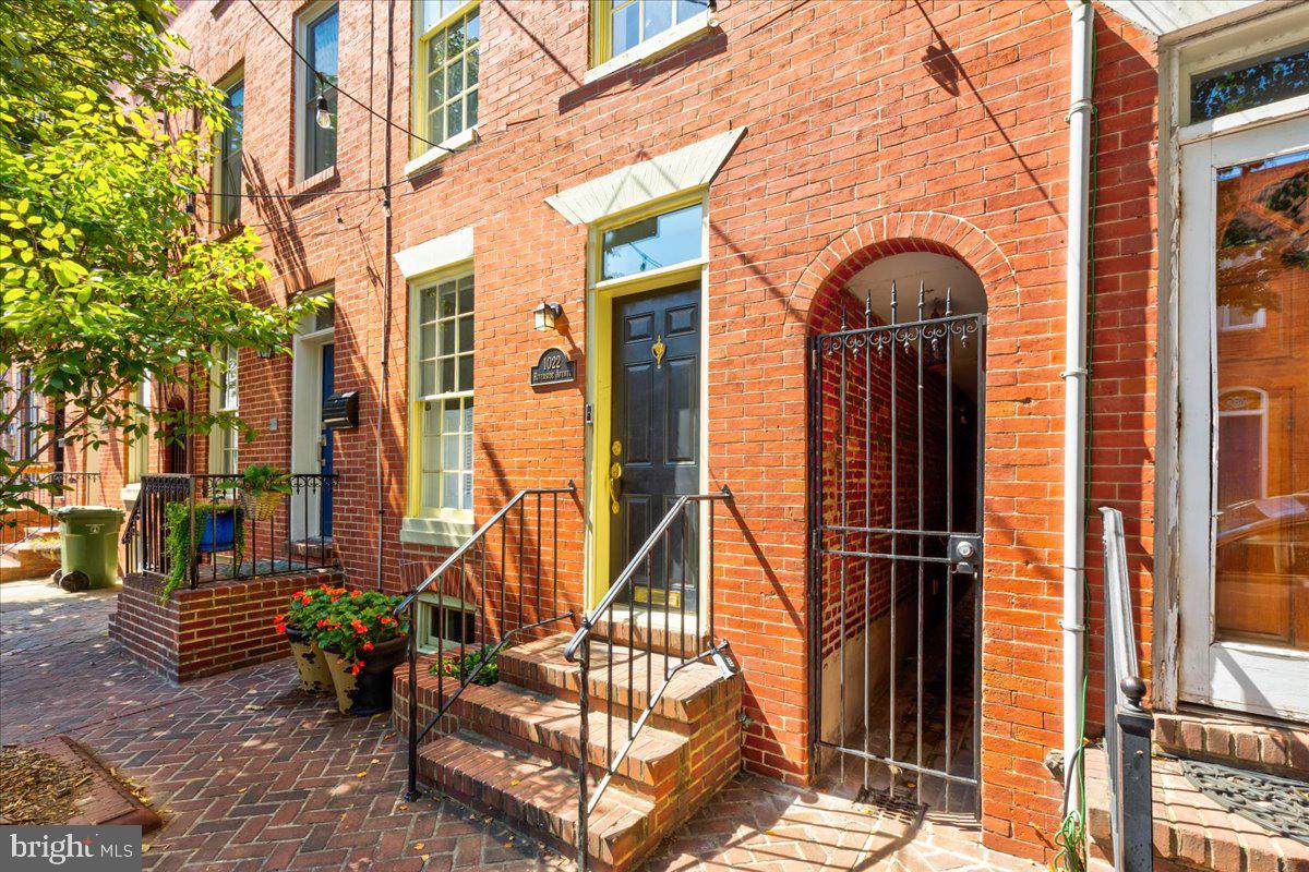 1022 Riverside Avenue Baltimore, MD 21230 - Photo 3 of 36 Gallery Image 3