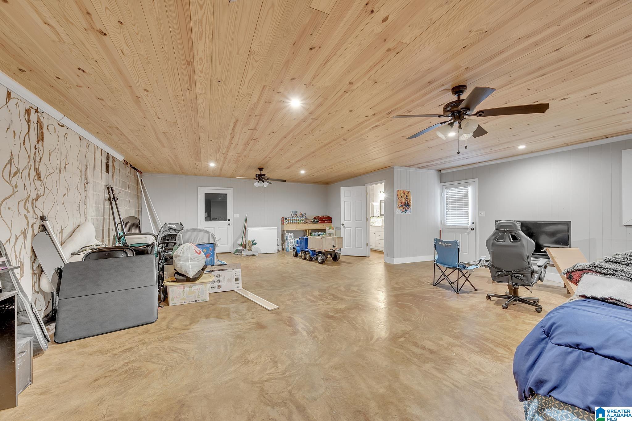 377 Henderson Road Decatur, AL 35603 - Photo 14 of 26 Gallery Image 14