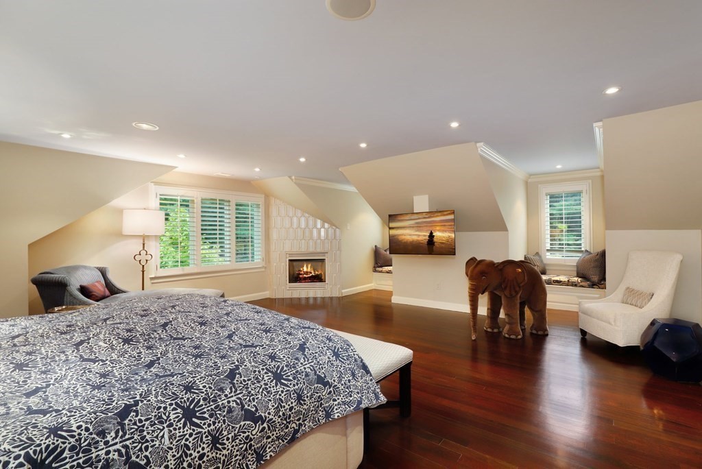 37 Autumn Road Weston, MA 02493 - Photo 19 of 42 a living room with furniture and a table