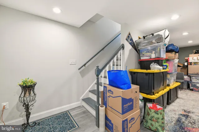 $2,800 | 2964 Kings Station Court, Alexandria, VA 22306