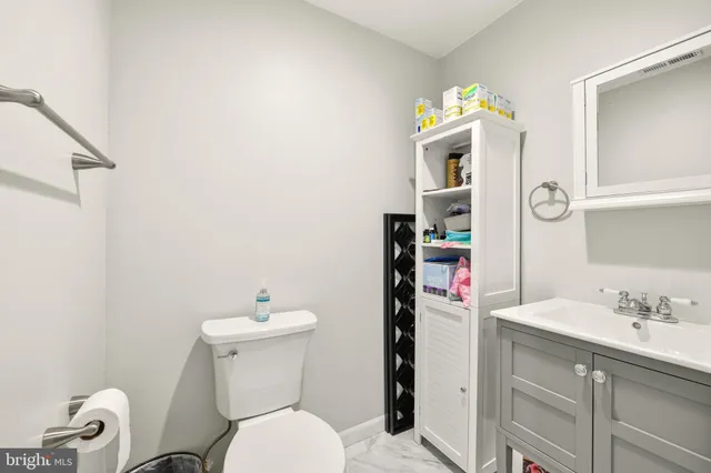 $2,800 | 2964 Kings Station Court, Alexandria, VA 22306