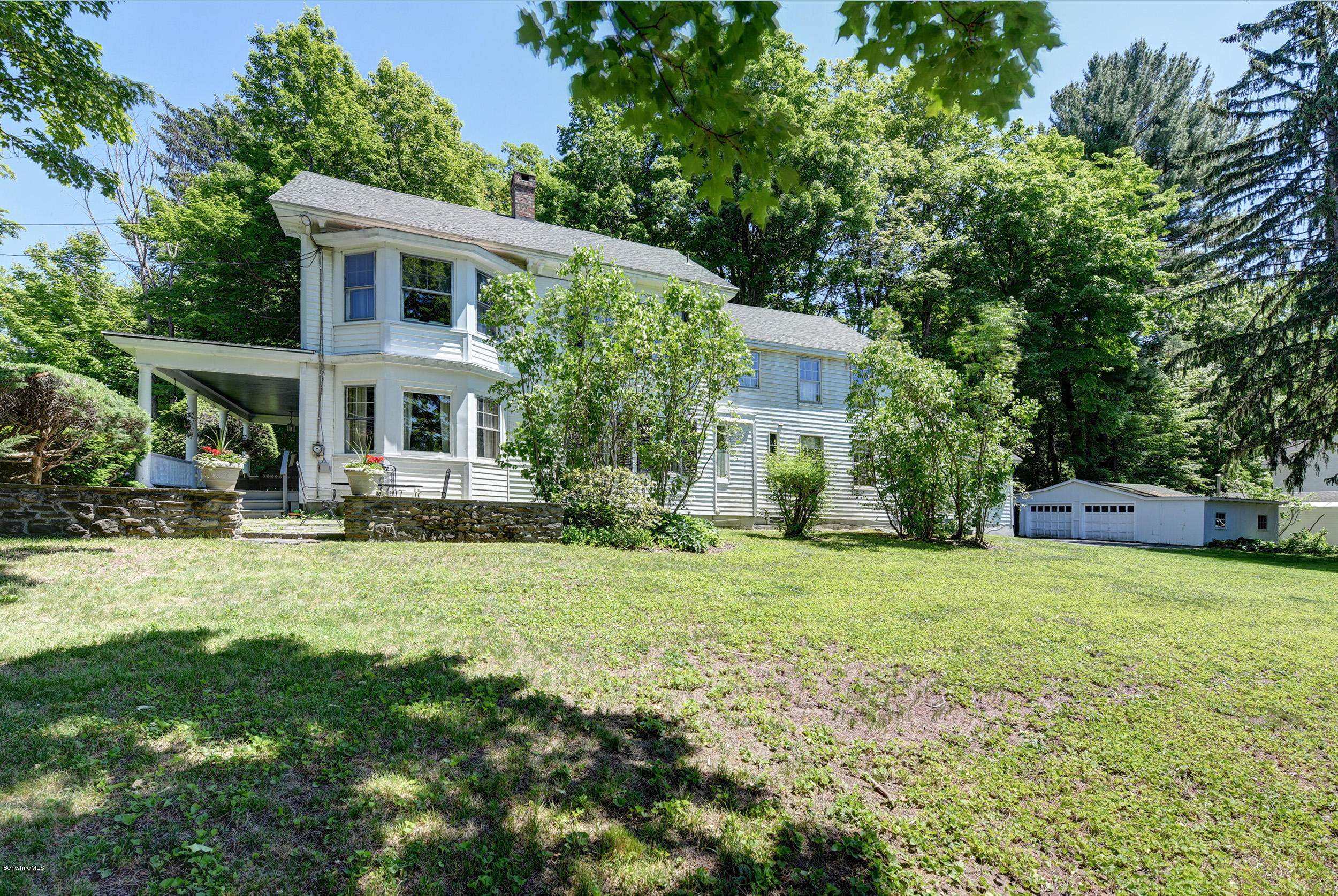 17 South Mountain Road Pittsfield, MA 01201 - Photo 5 of 57 105 Exterior Side