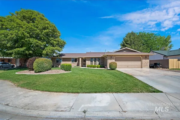 $419,900 | 82 South Heather Drive, Nampa, ID 83651