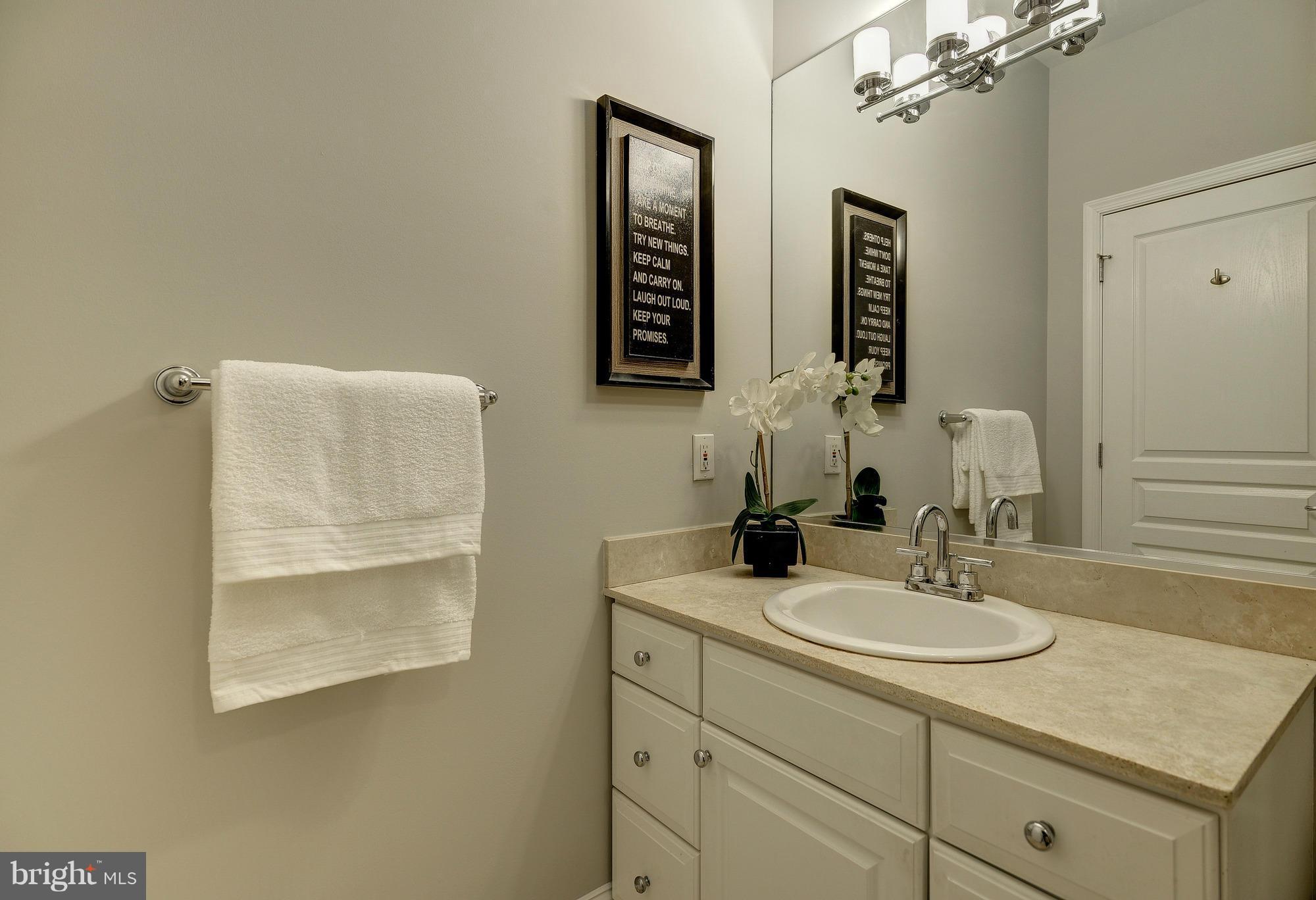 1407 15th Street Northwest, Unit 2 Washington, DC 20005 - Photo 24 of 27 Bath (Master)