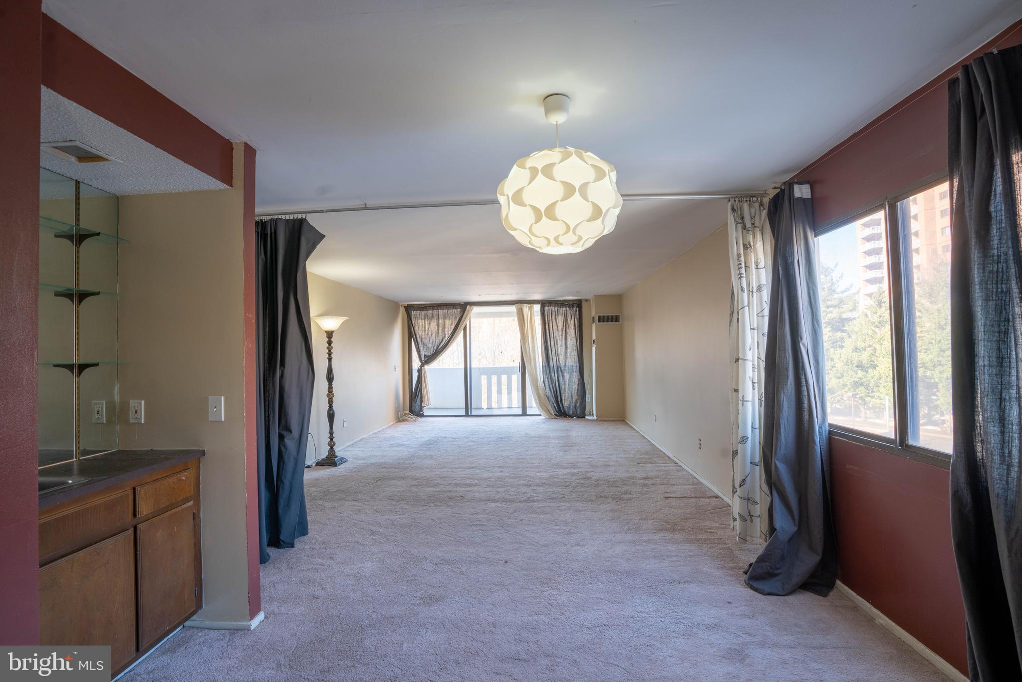 6101 Edsall Road, Unit 602 Alexandria, VA 22304 - Photo 13 of 19