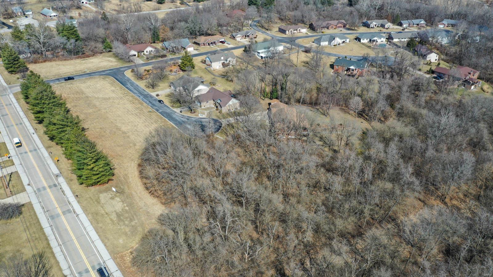 77 Deerfield Circle Alton, IL 62002 - Photo 8 of 12