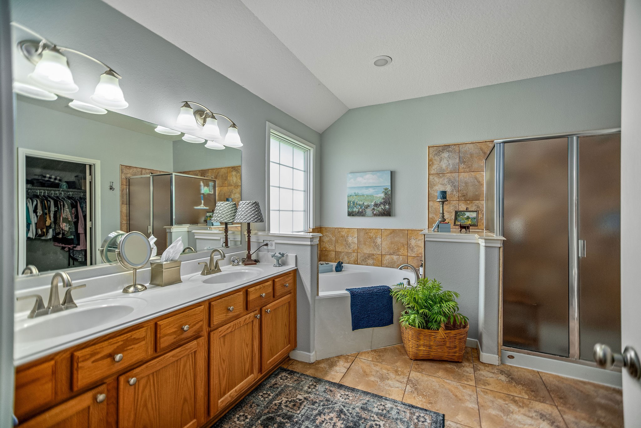 509 Seakist Road Port Lavaca, TX 77979 - Photo 24 of 48 Main Home Primary Bath