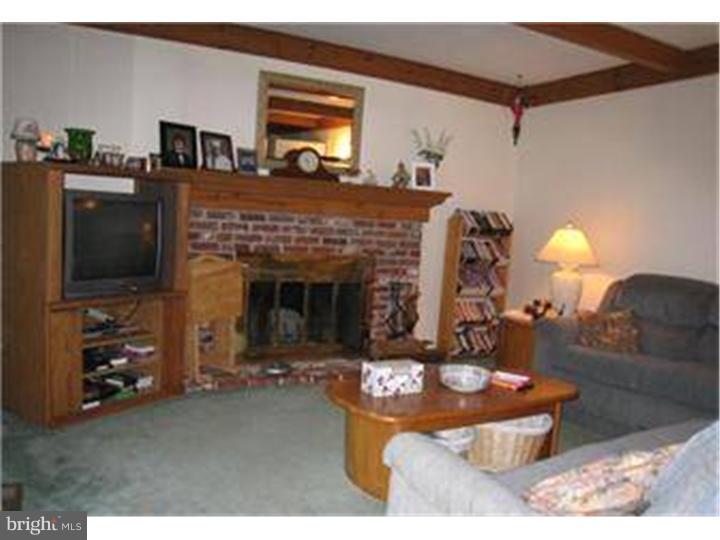 92 Flyatt Road Shamong, NJ 08088 - Photo 6 of 10