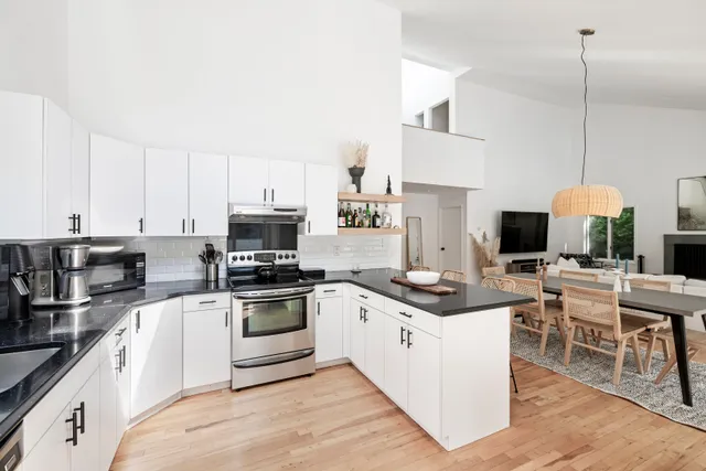 $39,000 | 15 Fox Hunt Lane, Amagansett, NY 11930