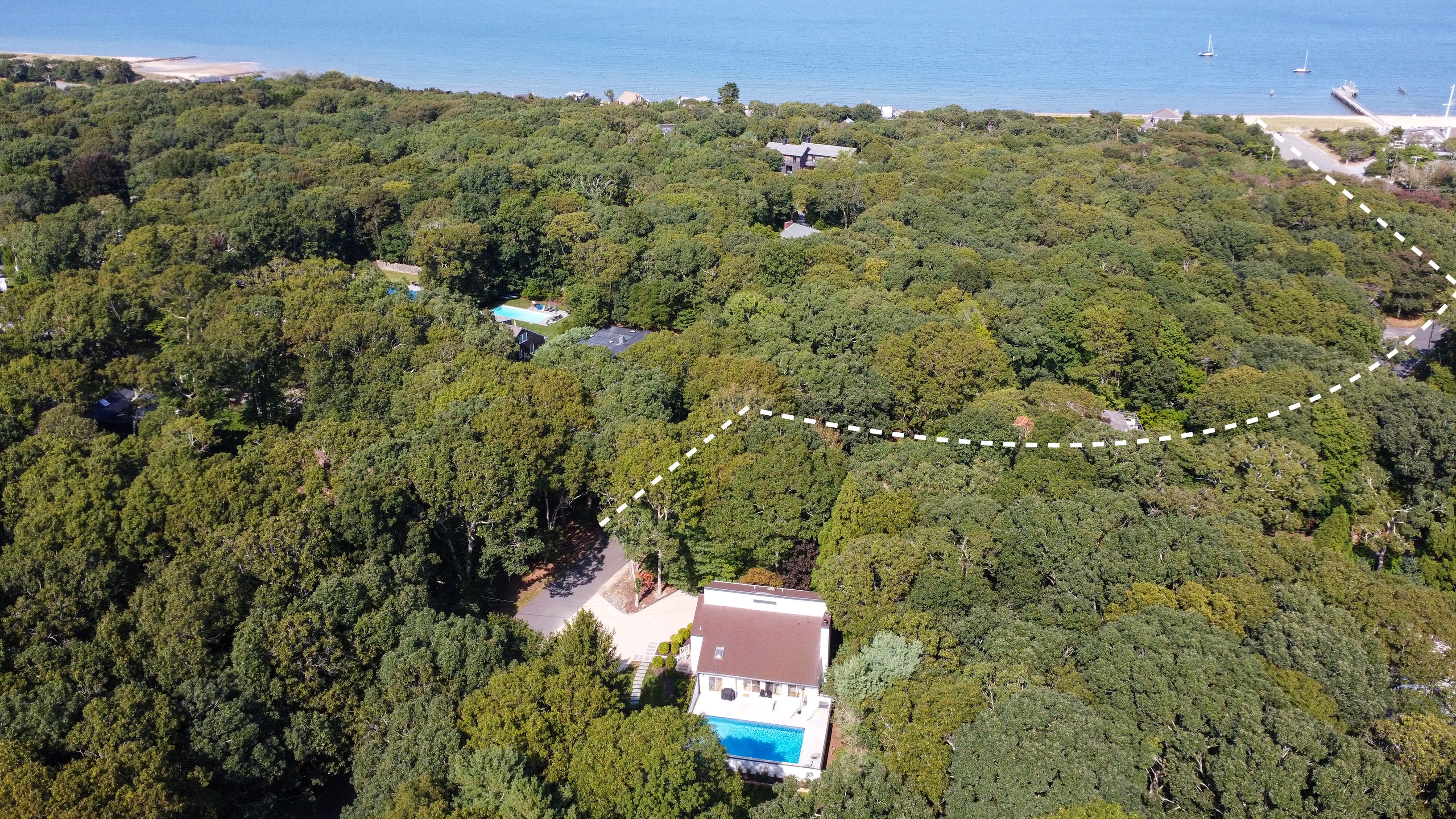 15 Fox Hunt Lane Amagansett, NY 11930 - Photo 2 of 28