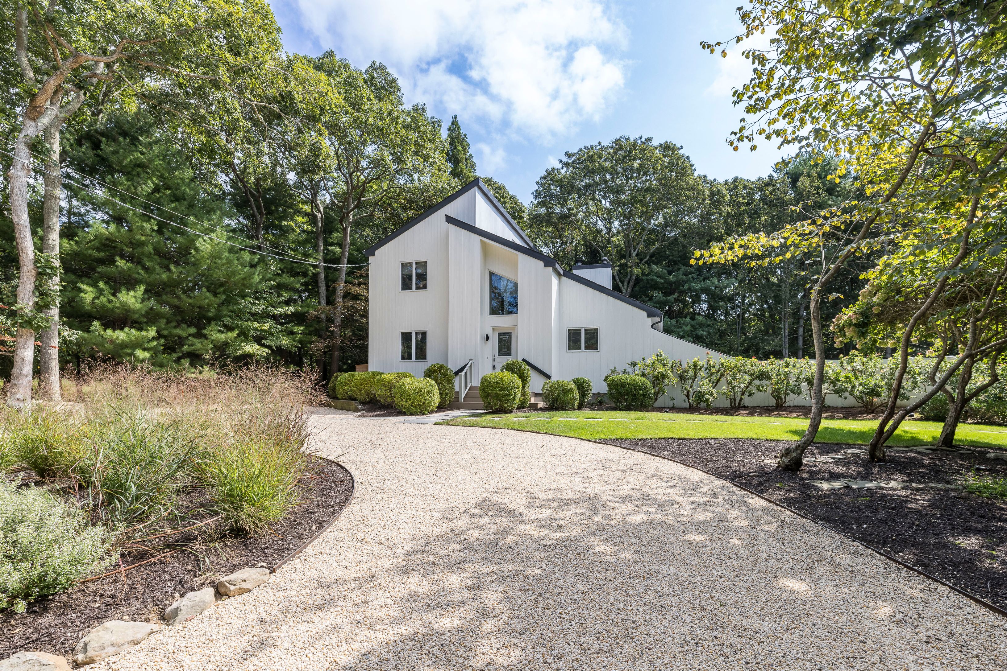 15 Fox Hunt Lane Amagansett, NY 11930 - Photo 3 of 28