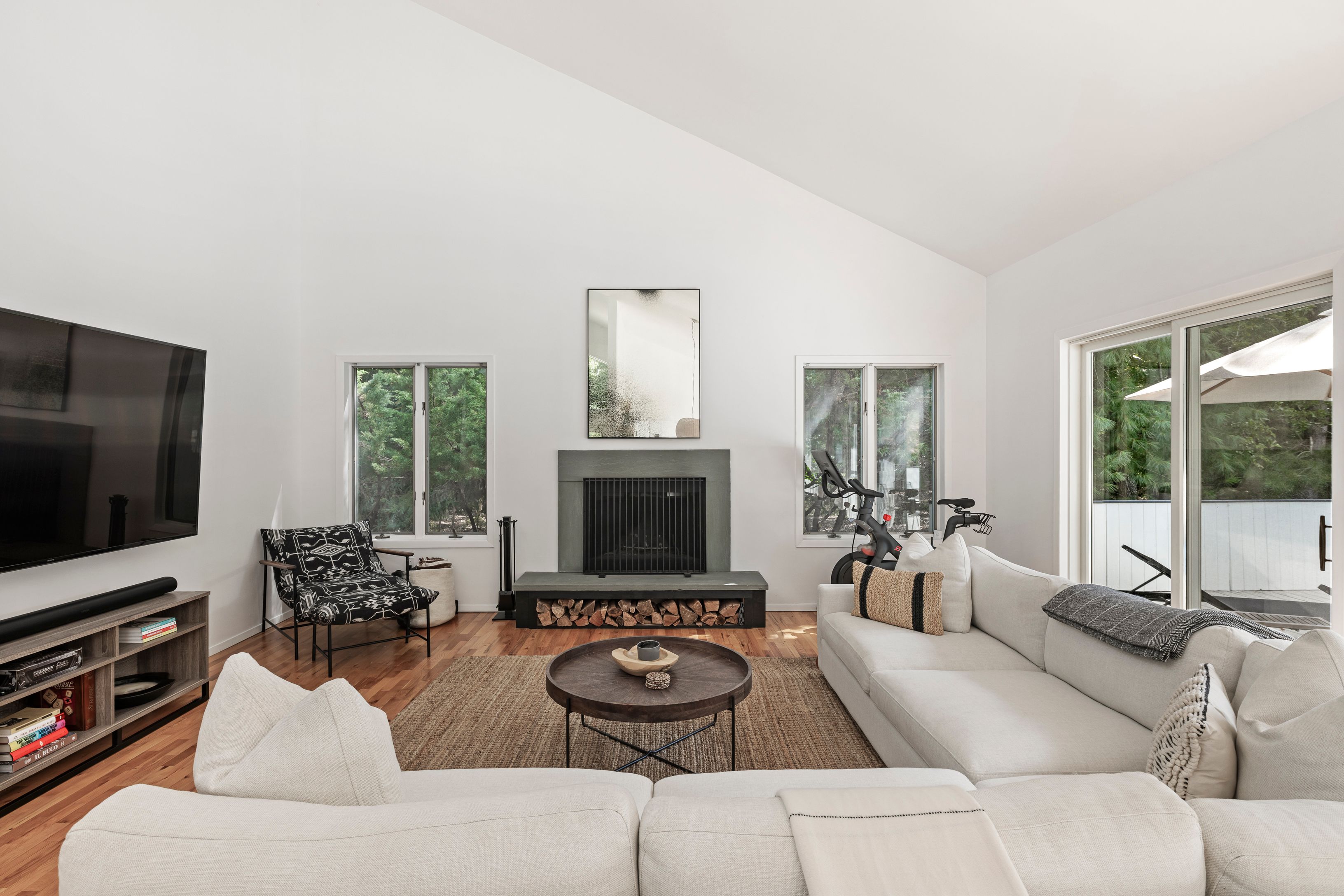 15 Fox Hunt Lane Amagansett, NY 11930 - Photo 8 of 28